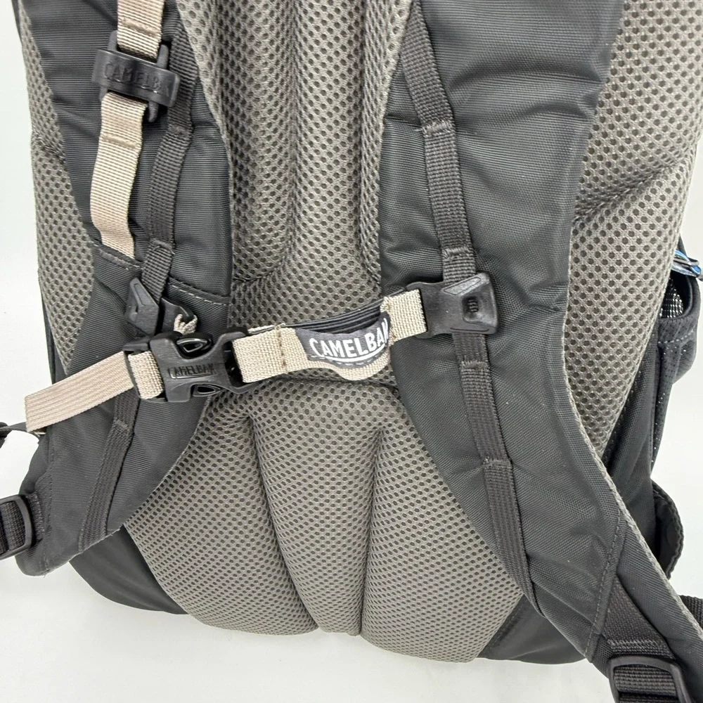 Camelbak cloud walker